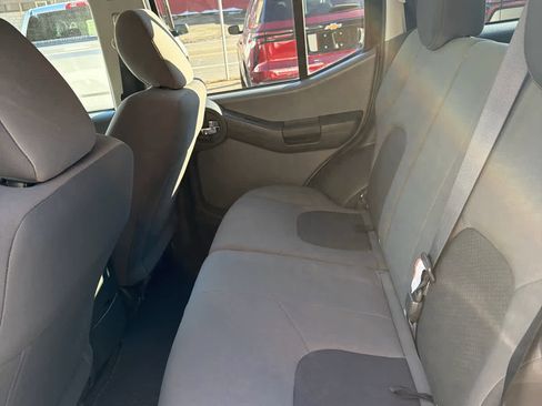 Used 2014 Nissan Xterra S image 6