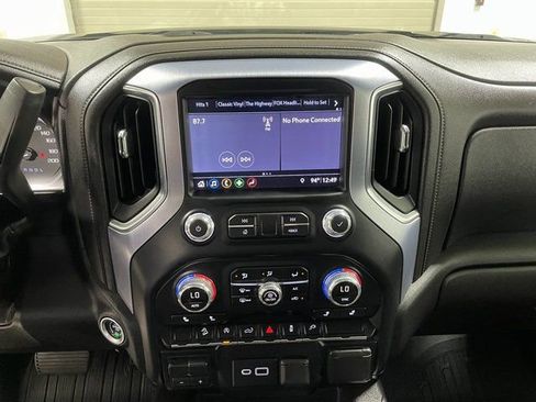 Used 2019 GMC Sierra 1500 Elevation w/ Elevation Value Package AWD/4WD image 16