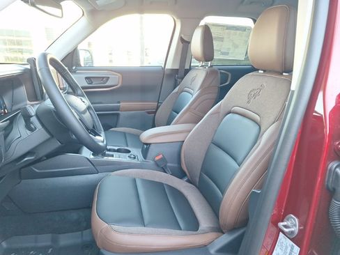 New 2025 Ford Bronco Sport Outer Banks w/ Outer Banks Tech Package+ image 4