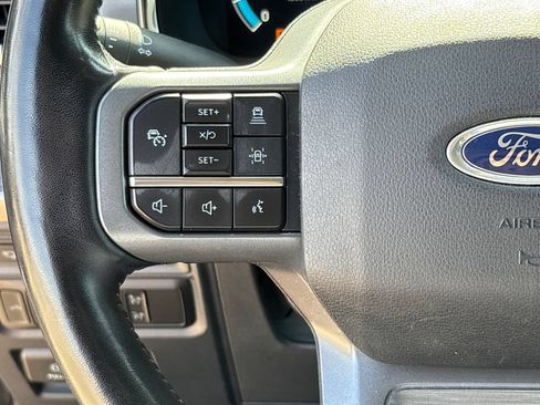 Used 2021 Ford F150 Lariat w/ Equipment Group 502A High AWD/4WD image 18