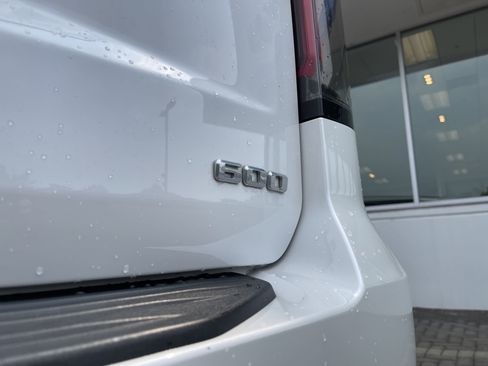 Used 2021 Cadillac Escalade Sport Platinum w/ Heavy-Duty Trailer Package image 12