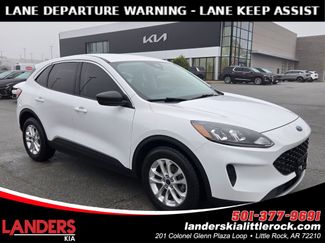 Used 2022 Ford Escape SE video 1