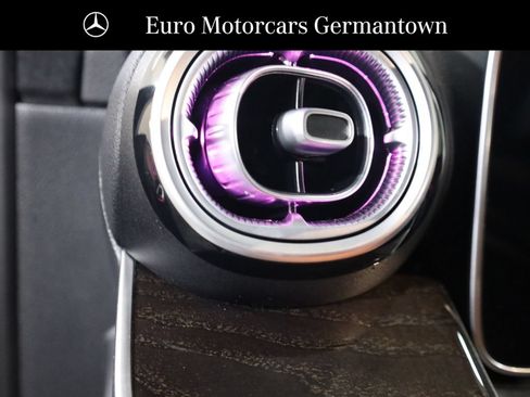 Used 2026 Mercedes-Benz GLC 300 4MATIC image 12
