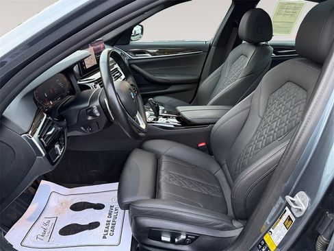 Used 2021 BMW 540i xDrive w/ Convenience Package image 9