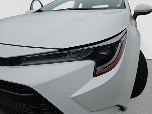 Used 2026 Toyota Corolla LE FWD image 27