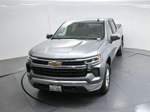 Used 2024 Chevrolet Silverado 1500 LT AWD/4WD image 47