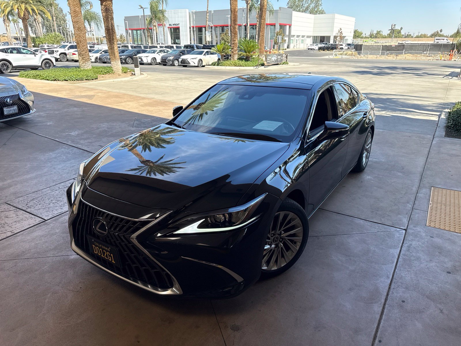 Certified 2022 Lexus ES 350 w/ Accessory Package 2 FWD image 1