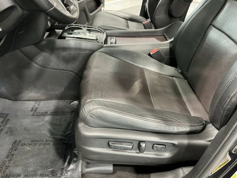 Used 2021 Honda Pilot Black Edition image 15