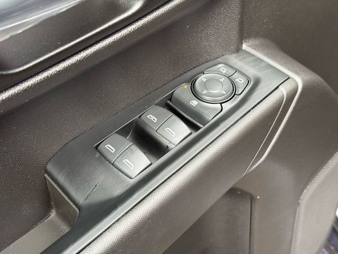 Used 2022 Chevrolet Silverado 1500 Custom image 13