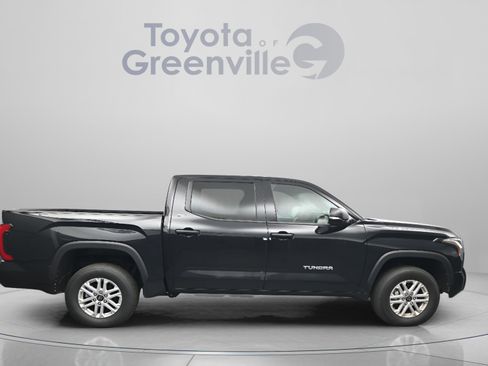 Used 2025 Toyota Tundra SR5 w/ SR5 Convenience Package image 17