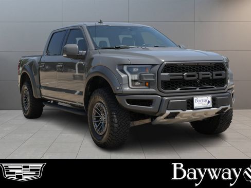 Used 2020 Ford F150 Raptor w/ Equipment Group 802A Luxury AWD/4WD image 4