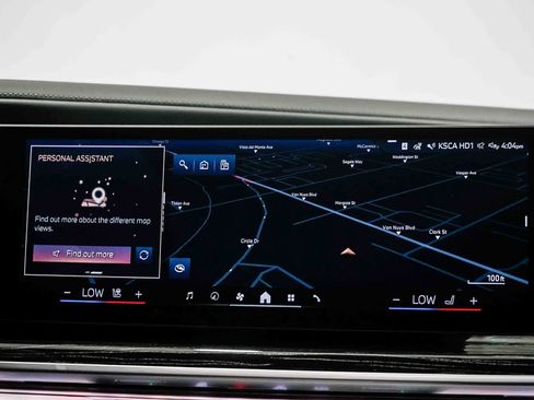 Used 2025 BMW 740i w/ Premium Package RWD image 14