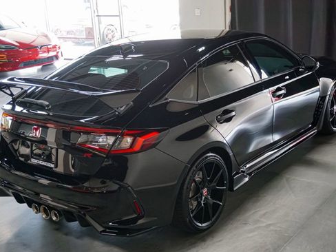 Used 2025 Honda Civic Type R image 31