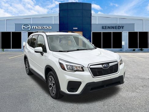 Used 2019 Subaru Forester Premium image 1