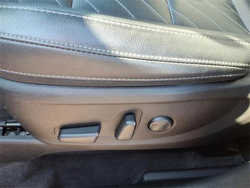 Used 2024 Kia Telluride EX X-Line image 25