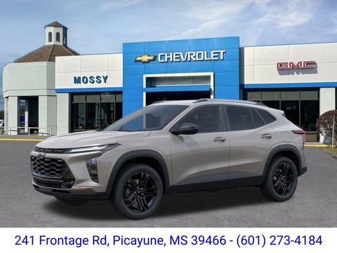 New 2026 Chevrolet Trax ACTIV image 2