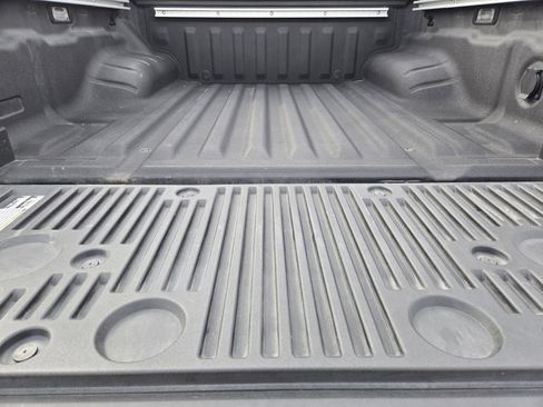 Used 2024 Nissan Frontier PRO-4X w/ Pro Premium Package image 37