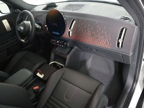 New 2026 MINI Cooper Countryman S w/ Comfort Package Max image 16