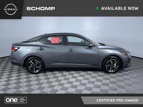 Certified 2025 Nissan Sentra SV FWD image 1