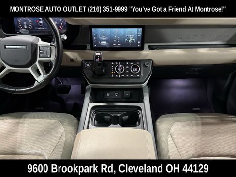 Used 2020 Land Rover Defender 110 First Edition AWD/4WD image 39