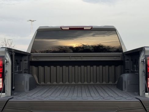 Used 2024 GMC Sierra 1500 Elevation w/ X31 Off-Road Package image 28