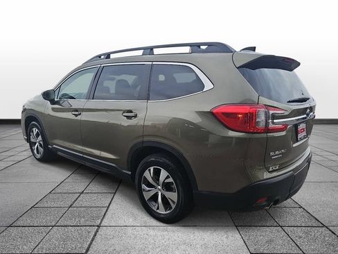 Used 2025 Subaru Ascent Premium AWD/4WD image 7