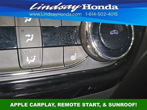 Used 2024 Chevrolet Trax RS w/ Sunroof Package image 19