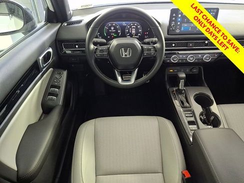 Used 2025 Honda Civic Sport Touring image 13