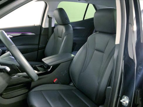 Used 2025 Buick Envision Preferred image 22