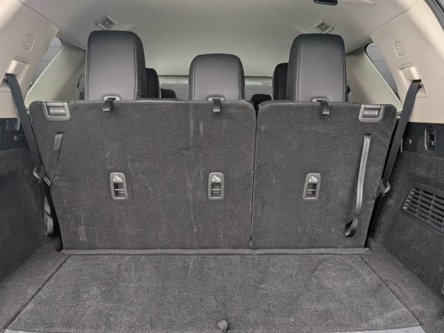 Certified 2026 Nissan Pathfinder SL FWD image 32