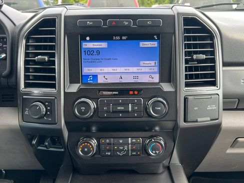 Used 2019 Ford F250 XLT w/ XLT Premium Package AWD/4WD image 27