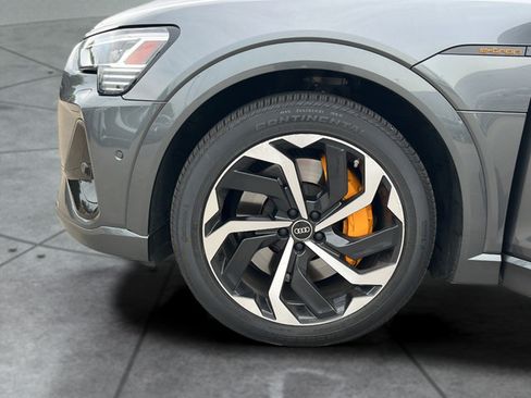 Certified 2023 Audi e-tron Premium Plus AWD/4WD image 25