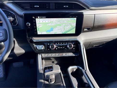 New 2026 GMC Sierra 1500 Denali w/ Denali Reserve Package image 12