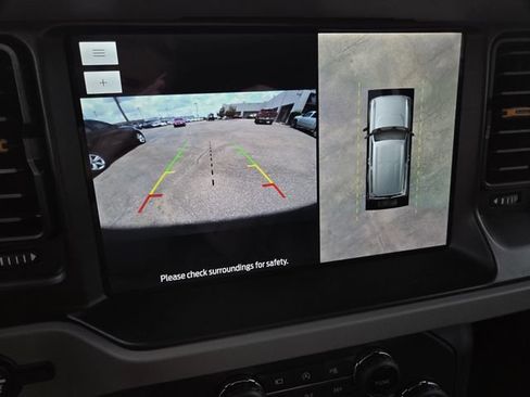Used 2023 Ford Bronco Badlands AWD/4WD image 11