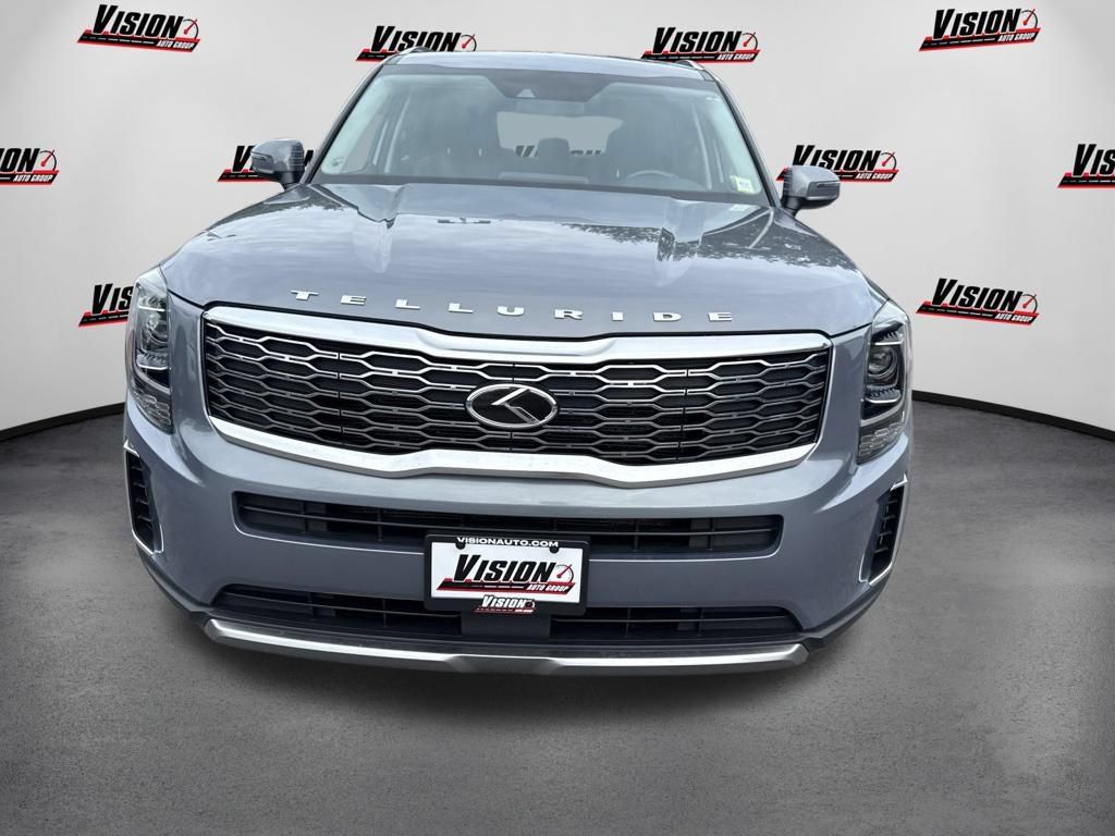Used 2020 Kia Telluride EX AWD/4WD image 2