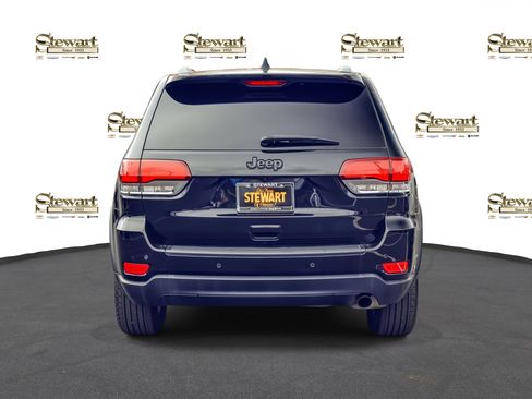 Used 2021 Jeep Grand Cherokee Laredo X image 23