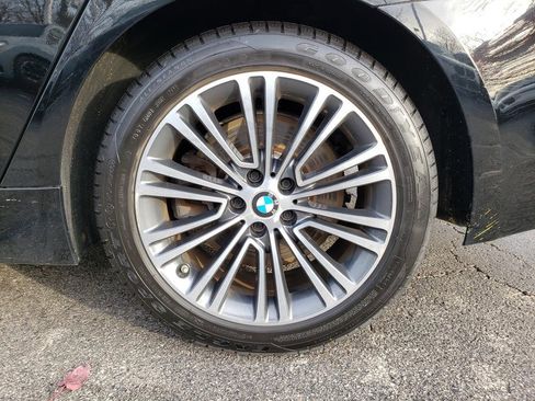 Used 2019 BMW 540i xDrive w/ Convenience Package image 33