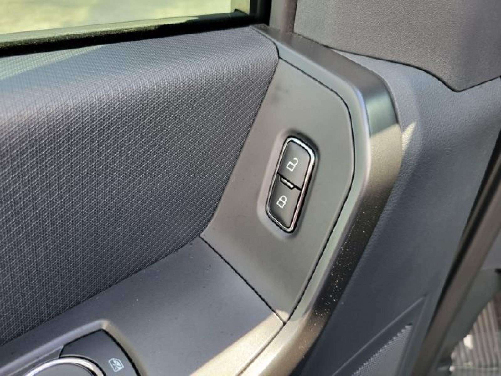 Used 2025 Ford F150 STX w/ Equipment Group 200A RWD image 14