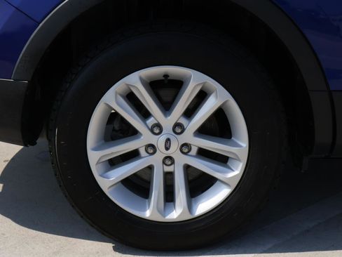 Used 2013 Ford Explorer XLT FWD image 8