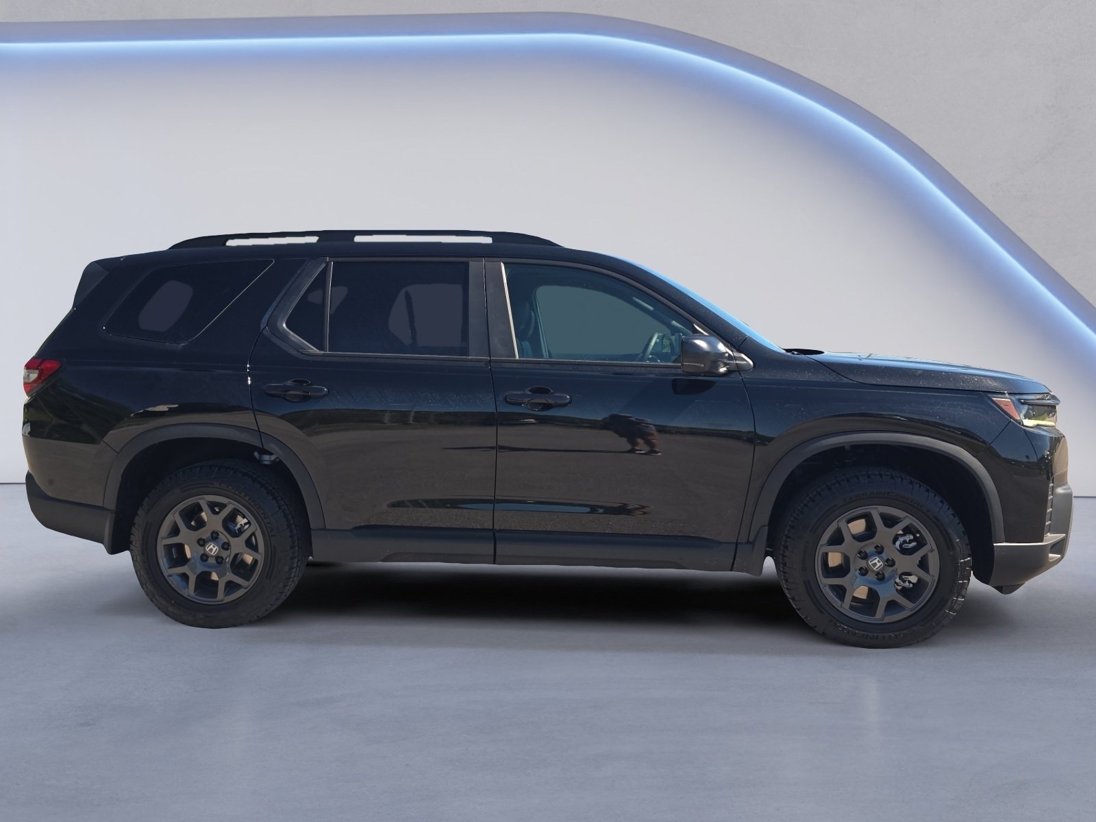New 2026 Honda Pilot TrailSport image 7