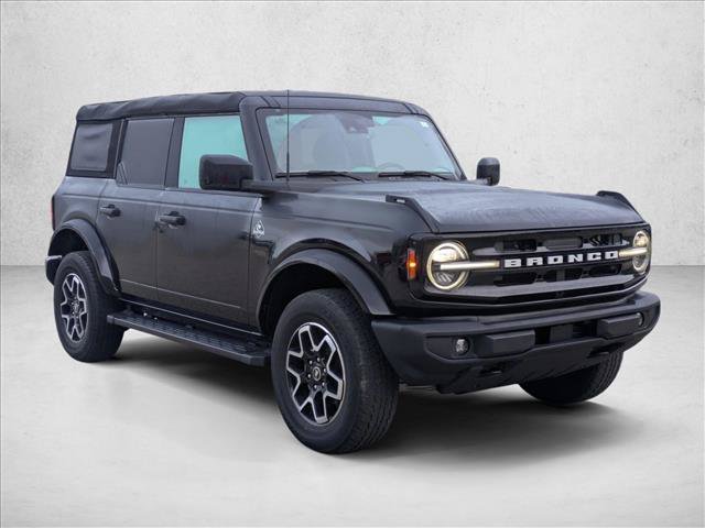 Used 2024 Ford Bronco Outer Banks AWD/4WD image 3