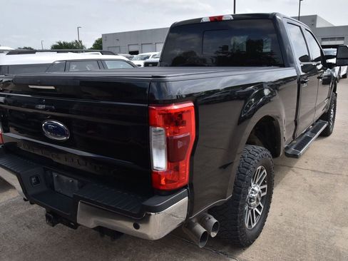 Used 2019 Ford F250 Lariat w/ Lariat Ultimate Package image 6