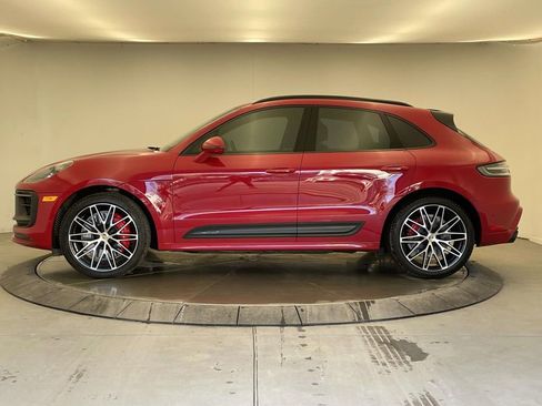 Certified 2022 Porsche Macan GTS AWD/4WD image 2