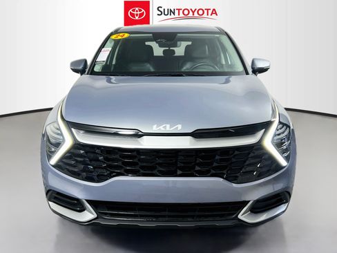 Used 2024 Kia Sportage EX FWD image 7