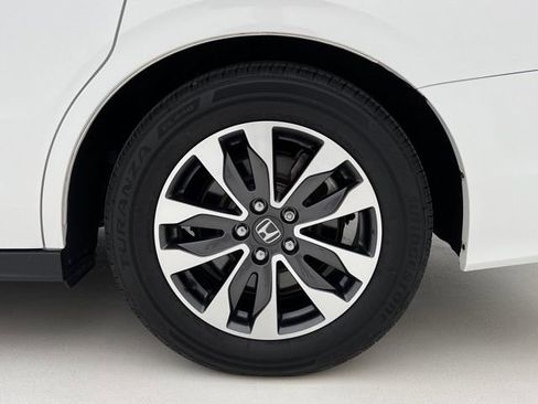 Used 2023 Honda Odyssey EX-L image 27