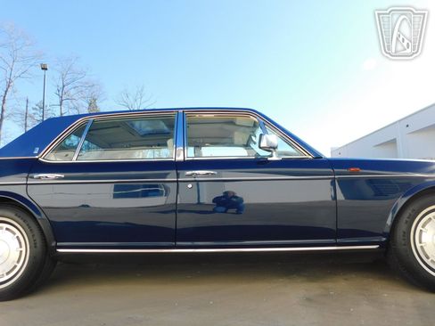 Used 1990 Rolls-Royce Silver Spur II image 30