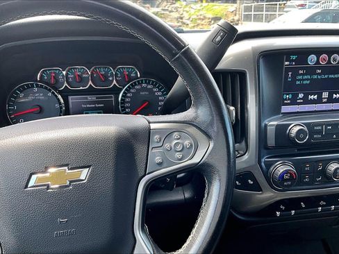Used 2018 Chevrolet Silverado 1500 LT w/ All Star Edition AWD/4WD image 13