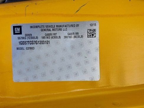 Used 2016 GMC Savana 3500 Extended image 13