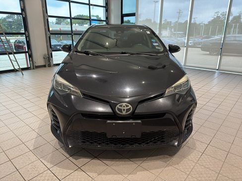 Used 2018 Toyota Corolla SE FWD image 8