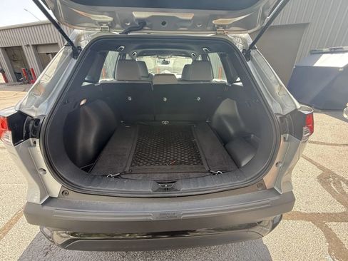 Used 2024 Toyota Corolla Cross AWD Hybrid image 10
